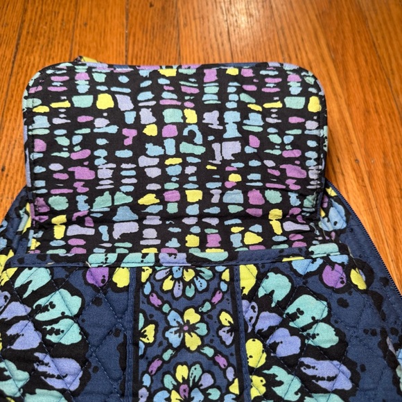 Vera Bradley Blue and Yellow Floral Backpack - Picture 5 of 14